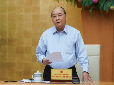 Thủ tướng Nguyễn Xuân Phúc chủ trì cuộc họp Thường trực Kl993 ưu đãi thưởng hấp dẫn chiều 28/4 (Ảnh: VGP)