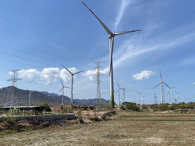 Mua điện gió của Lào không quá 6,95 UScent/kWh, điện gió trong nước ngất ngưởng giá 8,5 UScent/kWh