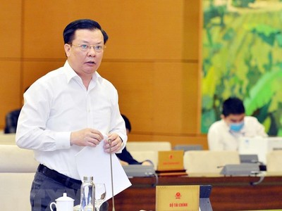 Bộ trưởng Bộ Kl991.com nạp rút nhanh Đinh Tiến Dũng. (Ảnh: Trọng Đức/TTXVN)