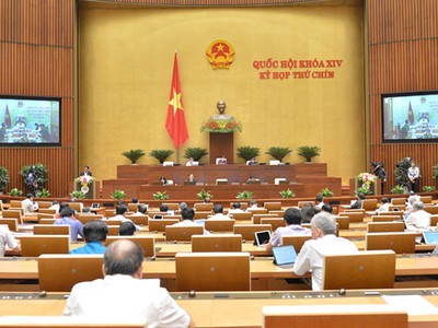 Chậm sửa Luật Đất đai: Đại biểu bức xúc, phê bình, Bộ trưởng tiếp thu