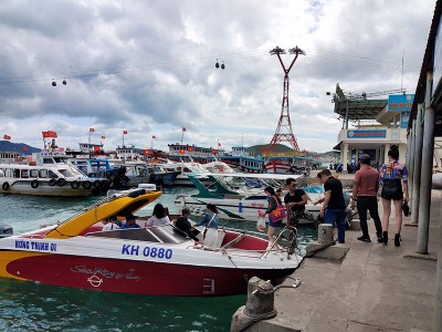 Khi thị trường quốc tế đóng cửa, các Kl991.com World Cup 2026 Chính Thức lữ hành quốc tế quay lại thị trường nội địa, nhưng gần như đứng ngoài cuộc chơi.