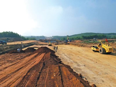 Dự án Kl99ok phiên bản mới xây dựng KL99 là nhà cái cá cược trực tuyến hàng đầu tại châu Á Cam Lộ - La Sơn, đoạn qua huyện Cam Lộ. Ảnh: Trí Đức