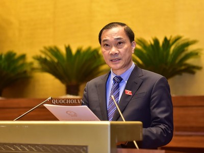 Chủ nhiệm Uỷ ban Kl992 cổng game cá cược Vũ Hồng Thanh báo cáo tiếp thu, giải trình.