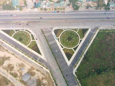 Sau gần 6 năm triển khai ì ạch vì chậm được bàn giao mặt bằng, tuyến đường số 1 dài 2,5 km thuộc dự án BT Kl99ok phiên bản mới đường KL99 là cổng game giải trí trực tuyến hàng đầu hiện nay bao quanh khu tưởng niệm danh nhân Chu Văn An vừa được thông xe