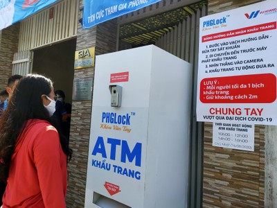 ATM khẩu trang thứ 2 đi vào hoạt động phục vụ người dân nghèo