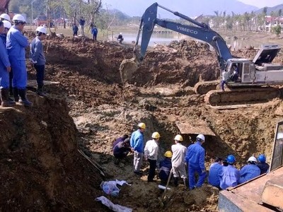 Vinaconex nói gì về sự cố vỡ đường ống nước sạch?