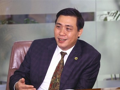 Ông Cao Tùng Lâm, Chủ tịch Phục Hưng Holdings 