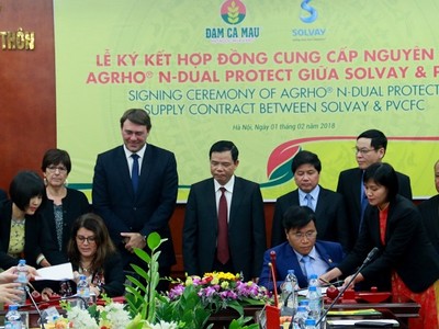 Đạm Cà Mau ký kết Hợp đồng cung cấp nguyên liệu dài hạn với Kl994 game bài casino hấp dẫn Solvay