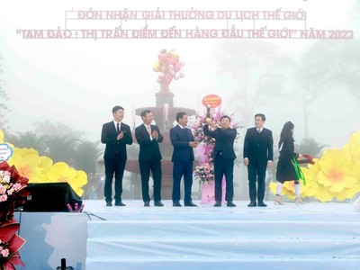 Lễ đón danh hiệu “Thị trấn điểm đến hàng đầu thế giới" năm 2022 đã được Ủy ban nhân dân huyện Tam Đảo tổ chức vào ngày 2/12/2022.