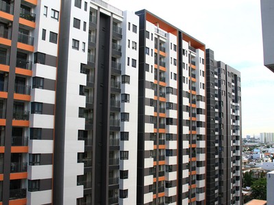Giấc mơ an cư ngày càng khó thành hiện thực với người trẻ tại TP.HCM. Ảnh: Bình Minh.