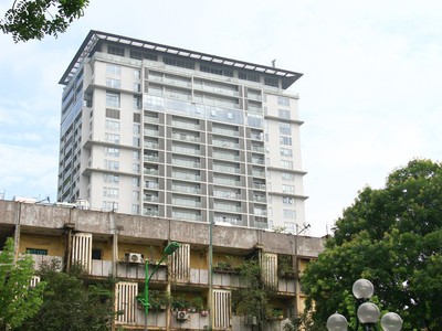 Các dự án căn hộ mới đang dần thay thế nhà tập thể cũ và mang lại diện mạo mới cho các đô thị. Ảnh: Bình Minh.