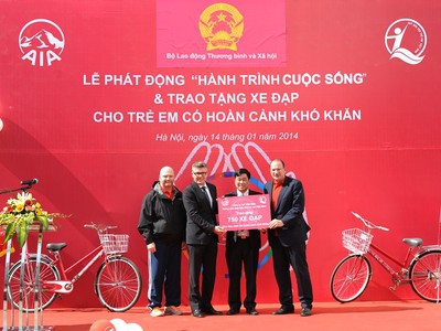 AIA Việt Nam “trình làng” Kl99kl phiên bản hoạt động hưu trí tự nguyện