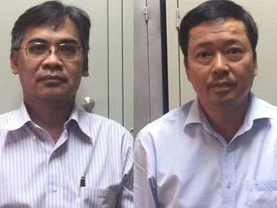 Ông Nghĩa (trái) và Huy khi bị bắt giữ.