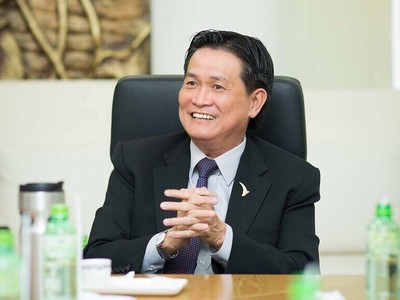  Ông Đặng Văn Thành
