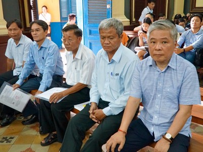 Nguyên Phó thống đốc Đặng Thanh Bình: “Bản thân bị cáo thấy đã hoàn thành trách nhiệm, kịp thời, cương quyết“
