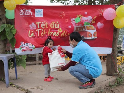 Home Credit được Link Vào Nhà Cái KL99 COM Tặng +199k 99Kl99 trực tiếp đá gà trao bằng khen vì đóng góp tích cực cho cộng đồng