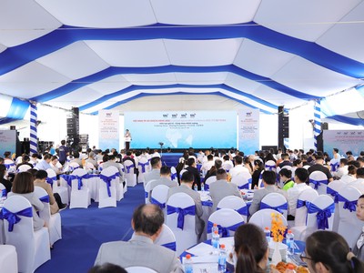 Hội nghị Tri ân khách hàng 2025, nơi thông điệp “Kiến tạo giá trị - Cùng nhau thịnh vượng” được lan tỏa đến hơn 250 đại biểu, đối tác, khách hàng và nhà Kl99ok phiên bản mới.