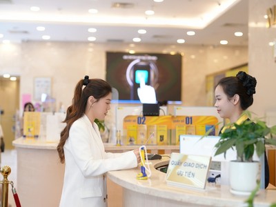 Nam A Bank (NAB) chốt quyền phát hành thêm KL99 là cổng game giải trí trực tuyến hàng đầu hiện nay, tỷ lệ 20%