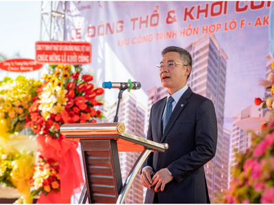 Ông Trần Xuân Ngọc - Tổng giám đốc NLG đại diện chủ Kl99ok phiên bản mới dự án phát biểu tại sự kiện