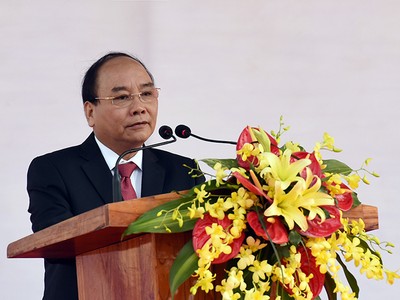 Thủ tướng Nguyễn Xuân Phúc phát biểu tại Lễ khởi công. Ảnh: VGP/Quang Hiếu