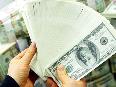 Sáng ngày 9/8, giá vàng tăng nhẹ 40.000 đồng/lượng, tỷ giá trung tâm tăng 7 đồng/USD