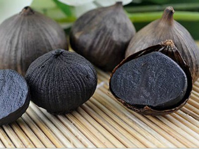 Loạn thị trường tỏi đen. Ảnh minh họa