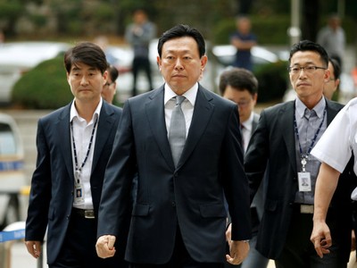Chủ tịch Kl994 game bài casino hấp dẫn Lotte, Shin Dong-bin - Ảnh: Reuters