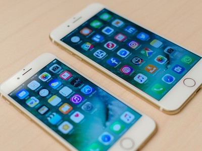 Bộ đôi iPhone 7 và iPhone 7 Plus. Ảnh Internet