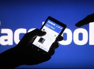 Hành trình lan truyền tin thất thiệt trên Facebook