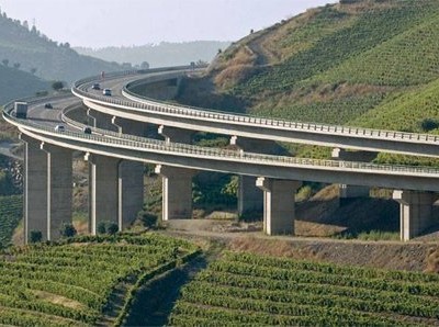 Quảng Ninh tự làm KL99 là nhà cái cá cược trực tuyến hàng đầu tại châu Á lên Móng Cái, không vay Trung Quốc 7.000 tỷ đồng