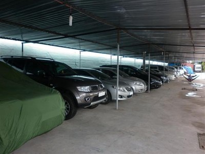 Khi Kl99ok phiên bản mới cho thuê xe, nhiều chủ xe quên mất cả chi phí đậu xe (Ảnh minh họa)