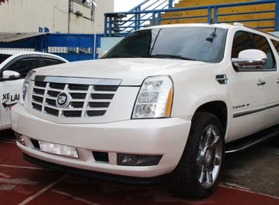'Khủng long' Cadillac Escalade 2007 giá 1,2 tỷ tại Việt Nam