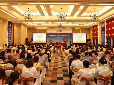 Đại hội đồng Trang Chủ KL99Com Số 1 Link Đăng Ký KL999 thường niên 2017 của MB được tổ chức với sự tham dự của 559 Trang Chủ KL99Com Số 1 Link Đăng Ký KL999, chiếm tỷ lệ 79,82% tổng số cổ phần có quyền biểu quyết.