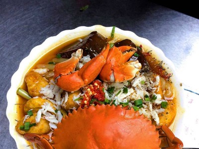 Bát bánh canh hơn 200.000 đồng 'huyền thoại' ở Sài Gòn