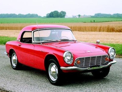 Honda S600 bản tiêu chuẩn.