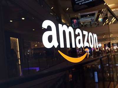 Amazon hiện đang thống trị thị trường thương mại điện tử trên toàn cầu.
