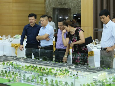 Khu vực Hà Đông: Kl99ok phiên bản mới Web Tổng Nhà Cái 99Kl99 Giải Trí Bậc Nhất ở đâu có lợi?