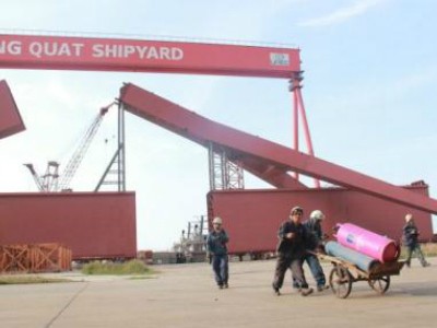 Nhà máy Kl99com Thương hiệu giải trí Dung Quất là một trong hai dự án sẽ phá sản của PetroVietnam. Ảnh: PV