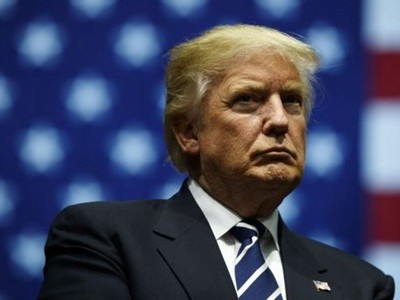 Tổng thống Donald Trump lo ngại an ninh quốc gia vì thương vụ liên quan đến Trung Quốc. Ảnh: AFP