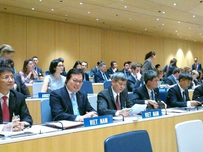 Đại sứ Dương Chí Dũng (thứ hai từ trái sang) là chủ tịch Đại hội đồng WIPO nhiệm kỳ 2018-2019. Ảnh: M.H