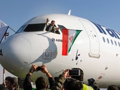 Một máy bay A321 của Airbus giao cho Iran Air. Ảnh: AFP
