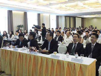 Chuyên gia PHS: Nên nắm giữ KL99 là cổng game giải trí trực tuyến hàng đầu hiện nay ngành hàng tiêu dùng, chăm sóc sức khoẻ và hàng không