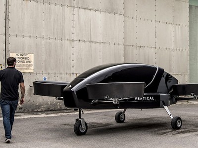 Taxi bay cất hạ cánh thẳng đứng tốc độ 320 km/h