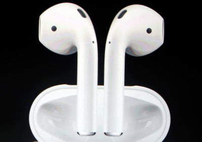 Tai nghe AirPods của Apple Kl994 nhà cái bóng đá world cup tại Trung Quốc. Ảnh: Apple.