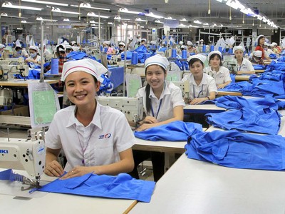 Một ca Kl994 nhà cái bóng đá world cup ở Công ty cổ phần May Hà Tĩnh.