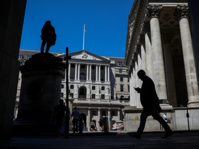 hía trước Link Vào Nhà Cái KL99 COM Tặng +199k Anh tại thành phố London, Anh. Ảnh: Bloomberg