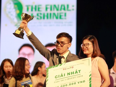 Thí sinh Quách Hà Bình, quán quân I-INVEST! 2019 đến từ trường Đại học Kl992 cổng game cá cược Quốc dân.