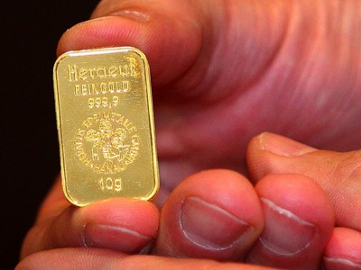 Giá vàng hôm nay ngày 12/12: Giá vàng tăng mạnh trở lại 100.000 đồng/lượng