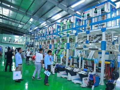 Kl99ok phiên bản mới Kl994 nhà cái bóng đá world cup và Thương mại HCD (HCD) báo Kl99 nổ hũ quý II giảm 62%