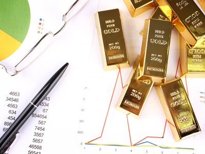 Giá vàng hôm nay ngày 12/10: Giá vàng trong nước giảm 100.000 đồng/lượng